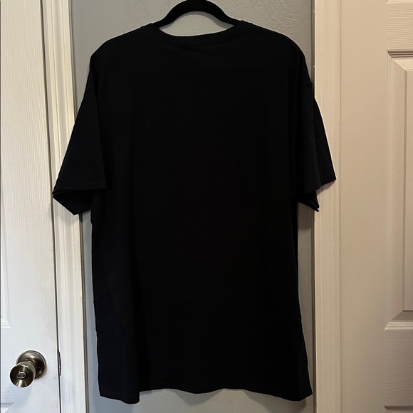 NWOT Shania Twain Graphic - Picture 4 of 4